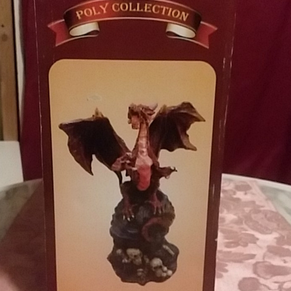 RED DRAGON STATUE - Picture 1 of 8